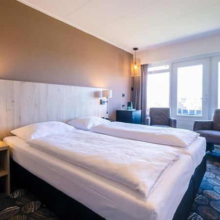 Hotel Hofker Нес Экстерьер фото
